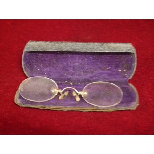 384 - VINTAGE SPECTACLES IN CASE