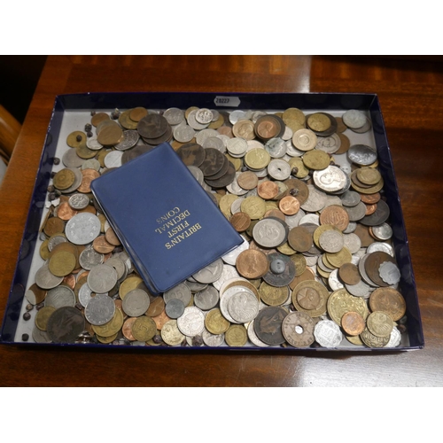 507 - TRAY OF COINS