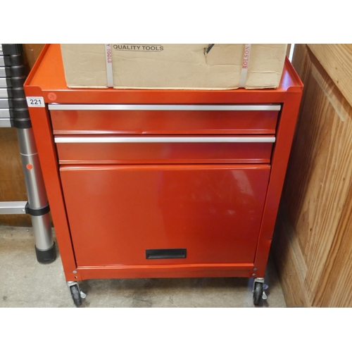 221 - TOOL TROLLEY