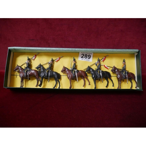 289 - BRITAINS MOUNTED IRISH LANCERS (SET 23)