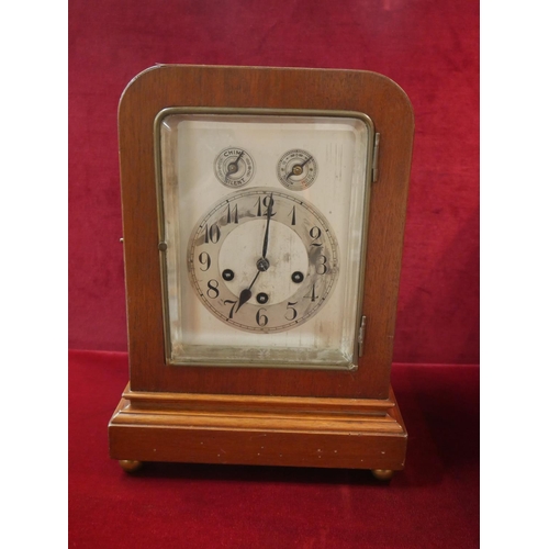 309 - MANTLE CLOCK