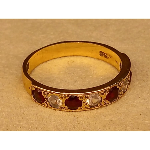 340 - 9CT RED & WHITE STONE RING SIZE R