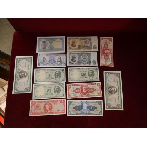 382 - MIXED FOREIGN BANK NOTES - NEAR MINT