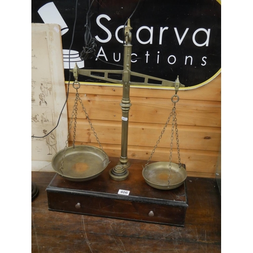 406 - SET OF GEORGIAN BRASS SCALES & WEIGHTS