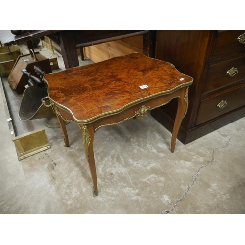 479 - WALNUT & ORMOLU TABLE