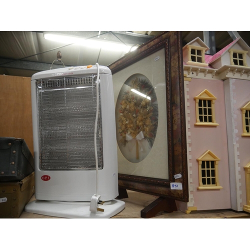 851 - FIRESCREEN & ELECTRIC HEATER