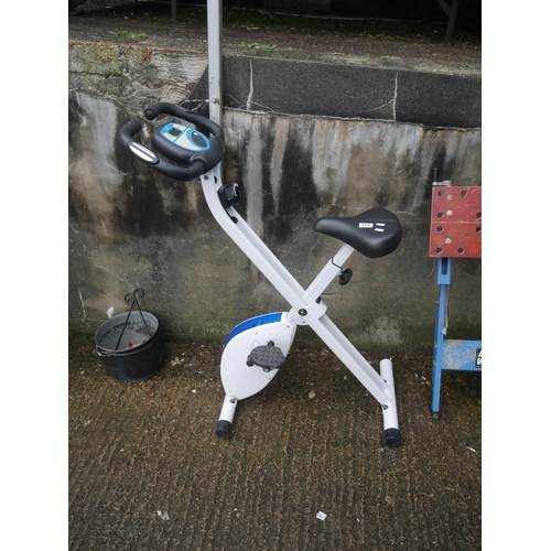 150 - EXERCISE BIKE