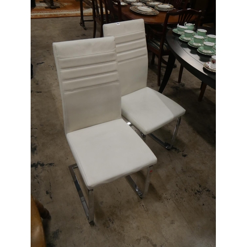 629 - 2 CHAIRS