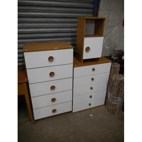 653 - 3 PIECE BEDROOM SET