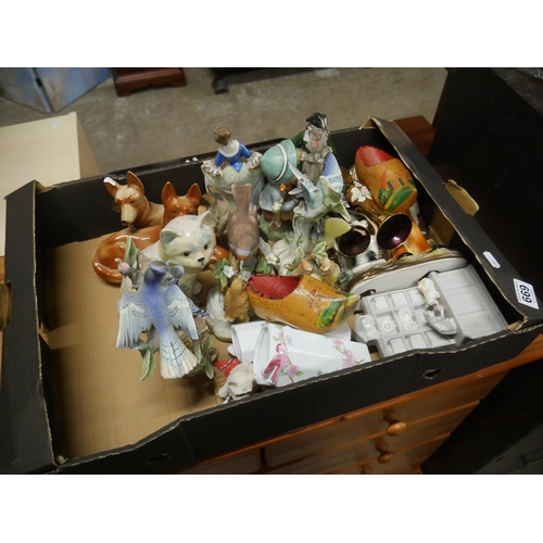 669 - BOX OF MIXED CERAMICS