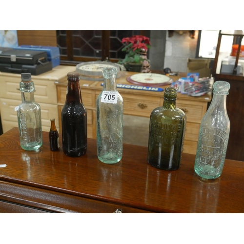 705 - LOT OF COLLECTABLE BOTTLES