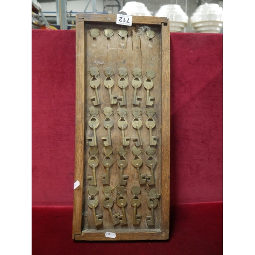 712 - DISPLAY OF BRASS KEYS