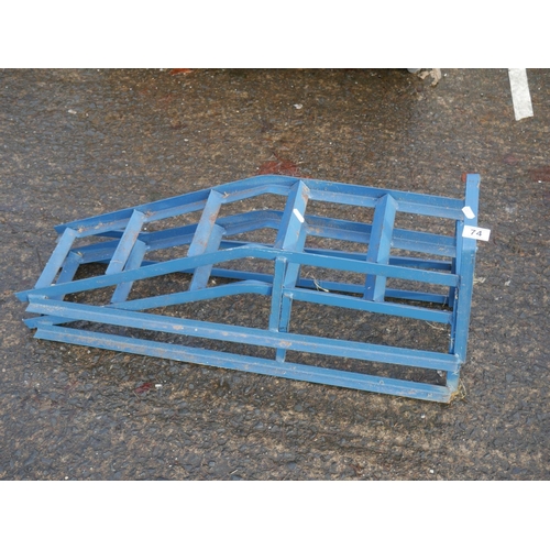 74 - 2 CAR RAMPS