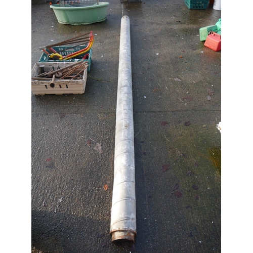 50 - LARGE FLUE PIPE