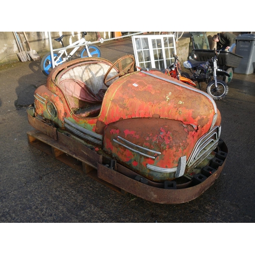 67 - 1940s DODGEM CAR