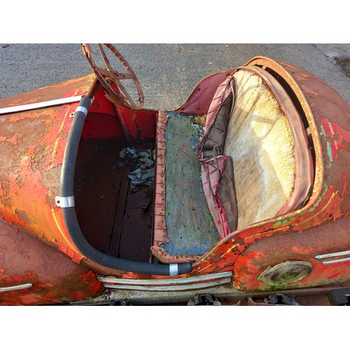 67 - 1940s DODGEM CAR