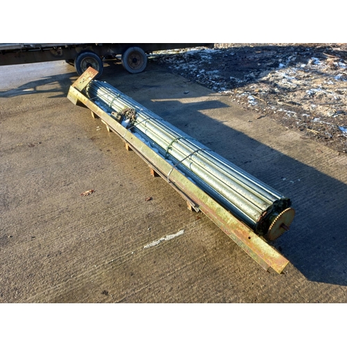 14 - 1 GALVANISED ROLLER SHUTTER DOOR & CARRIERS