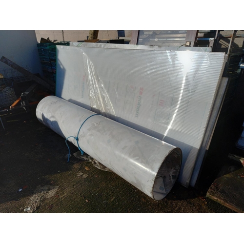 23 - LOT OF PERSPEX SHEETING