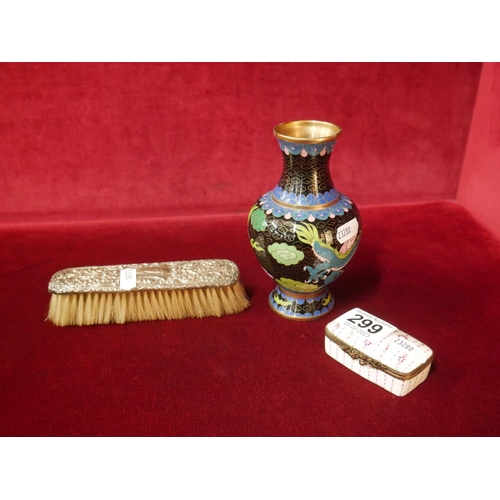 299 - CLOISONNE VASE, GILT & PORCELAIN PILL BOX & SILVER DRESSING TABLE BRUSH