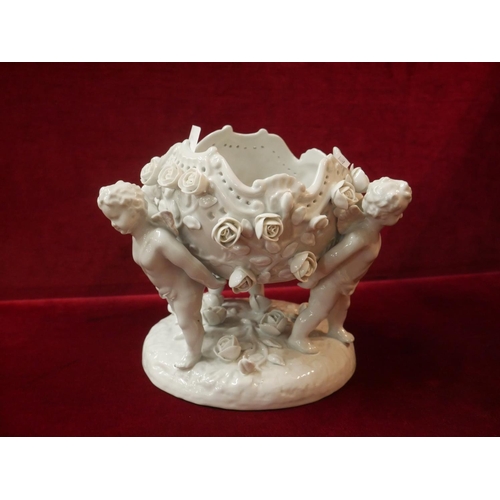 309 - MEISSEN CENTREPIECE