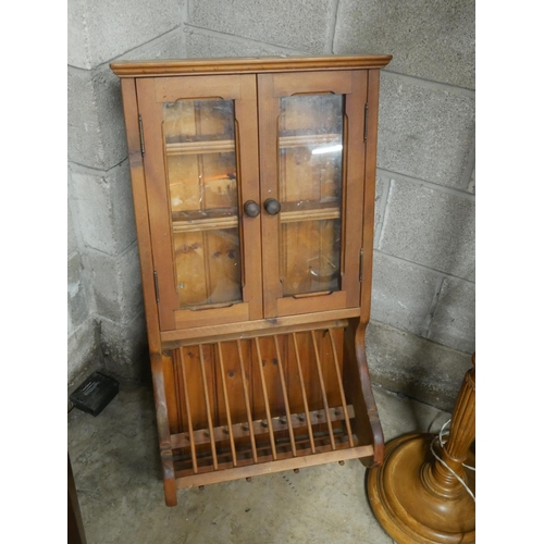 443 - DISPLAY CABINET