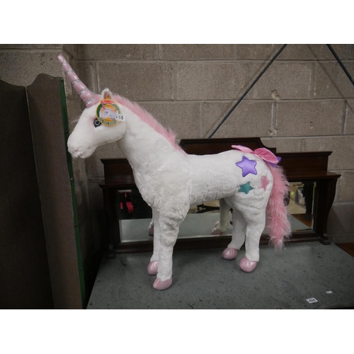 455 - NEW TOY UNICORN