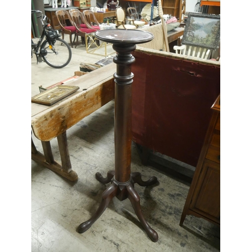 474 - VICTORIAN MAHOGANY TORCHERE