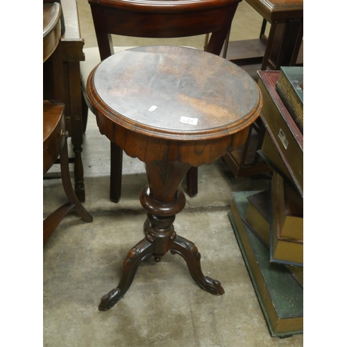 488 - VICTORIAN SEWING TABLE