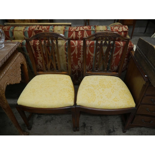 543 - PAIR OF CHAIRS