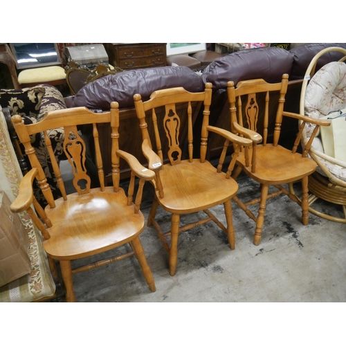 578 - 3 CHAIRS