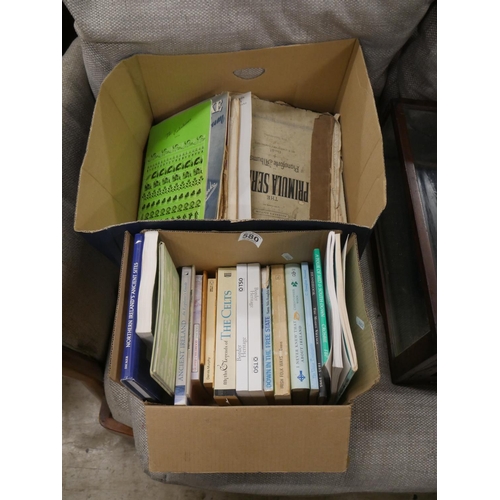 580 - BOX OF BOOKS & PAMPHLETS