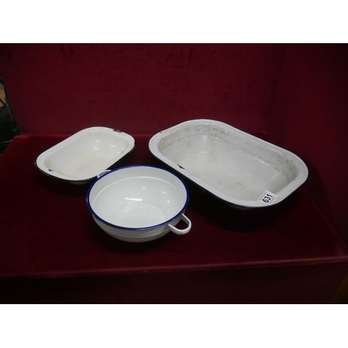 631 - LOT OF ENAMEL WARE