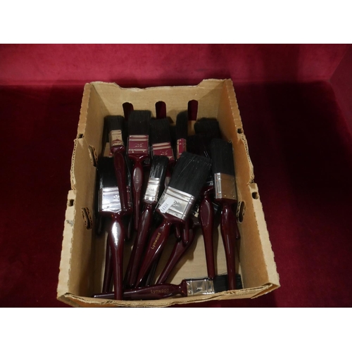 761 - BOX OF PAINT BRUSHES