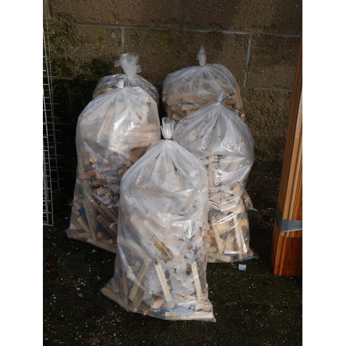 100 - 5 BAGS OF FIRELIGHTERS