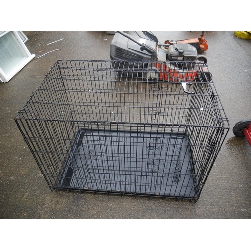 109 - LARGE DOG CAGE