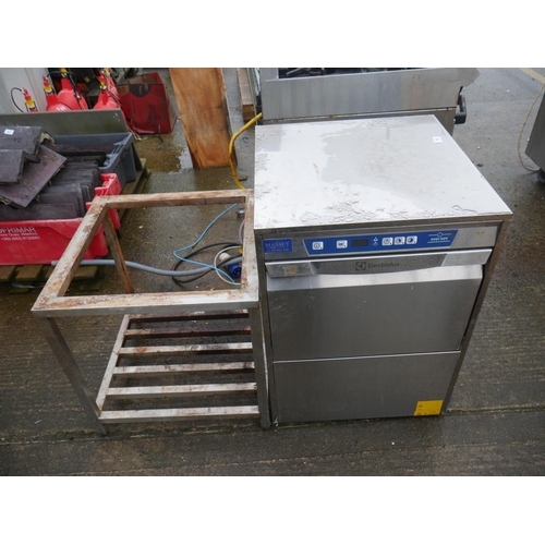 16 - INDUSTRIAL DISHWASHER & STAND - SAS