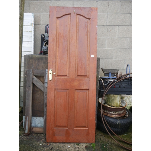 19 - MAHOGANY DOOR