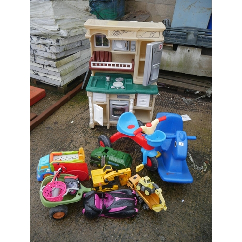 3 - JOB LOT OF TOYS