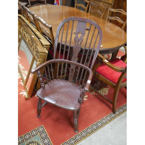 487 - WINDSOR CHAIR