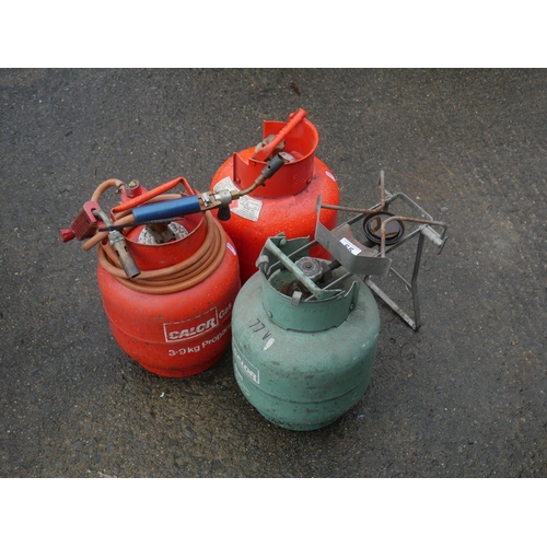 55 - CAMPING CYLINDERS & BLOW TORCH