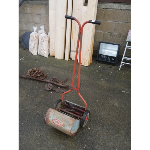 71 - VINTAGE LAWNMOWER