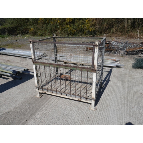 5 - STILLAGE CRATE