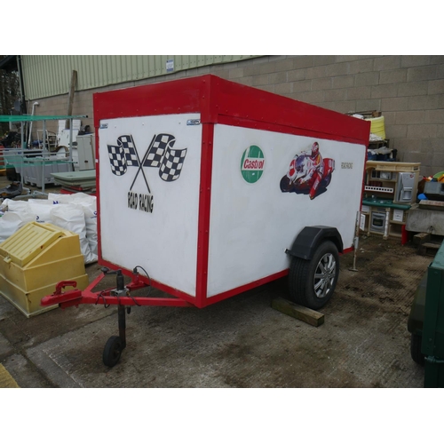 7 - RACING TRAILER