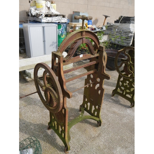 11 - ANTIQUE MANGLE FRAME