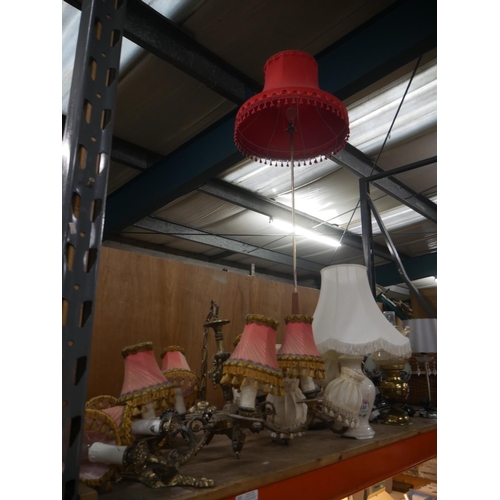 830 - SELECTION OF LAMPS