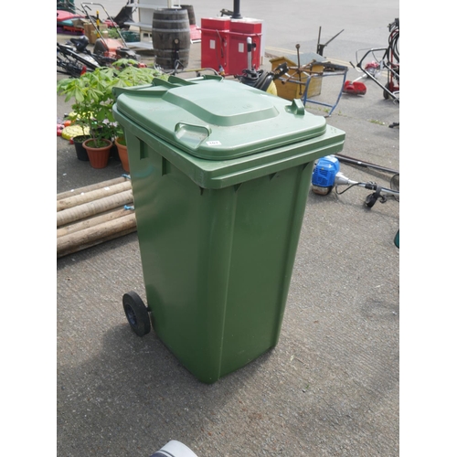 107 - GREEN WHEELIE BIN