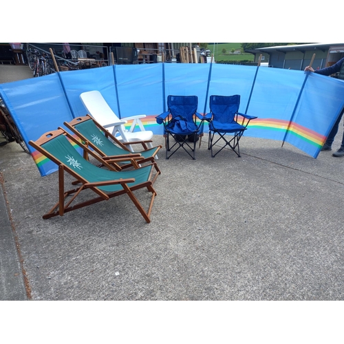 196 - DECK CHAIRS, WIND BREAK ETC