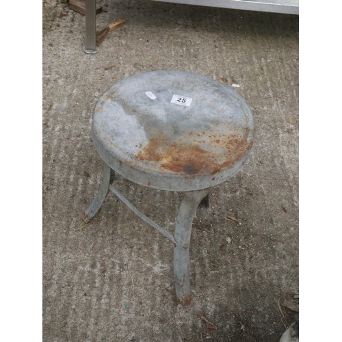 25 - GALV MILKING STOOL