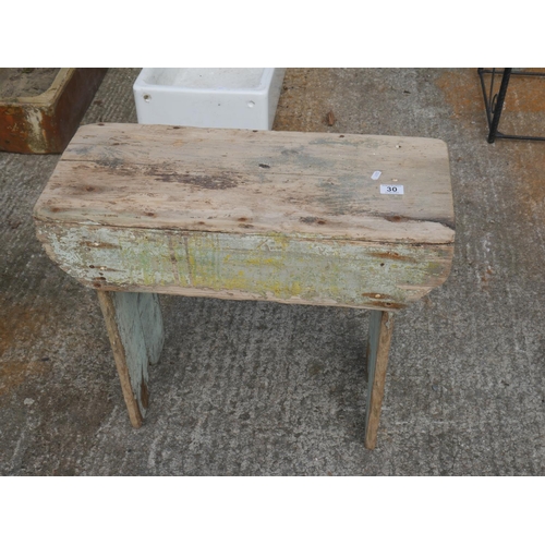 30 - JOINERS STOOL