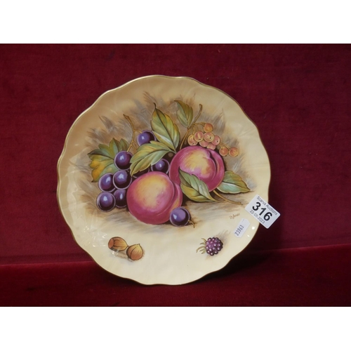 316 - AYNSLEY ORCHARD GOLD PLATE